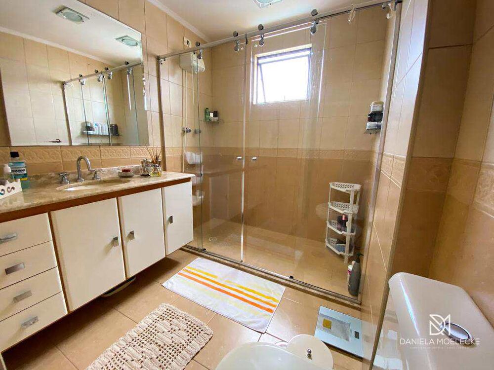 Apartamento à venda com 4 quartos, 160m² - Foto 4