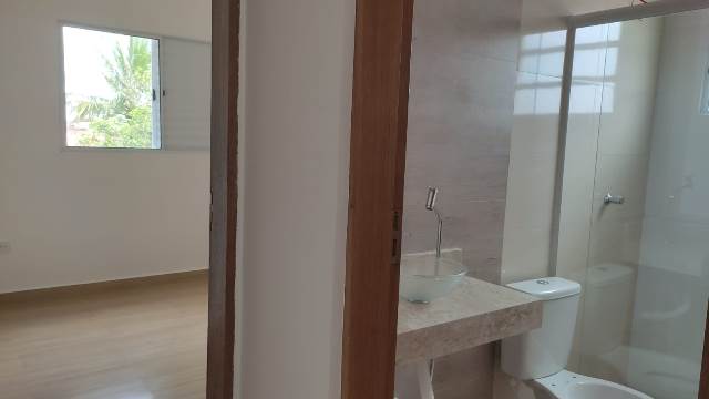 Casa à venda com 3 quartos, 81m² - Foto 4