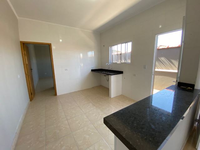 Casa à venda com 2 quartos, 68m² - Foto 19