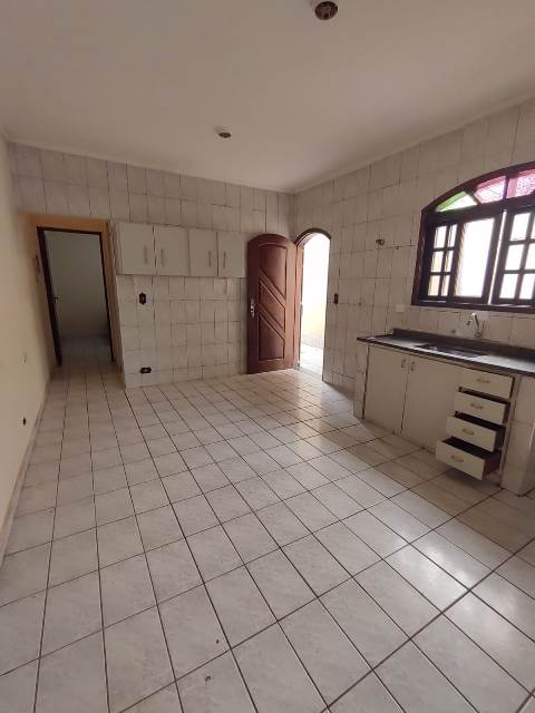 Casa à venda com 2 quartos, 120m² - Foto 9