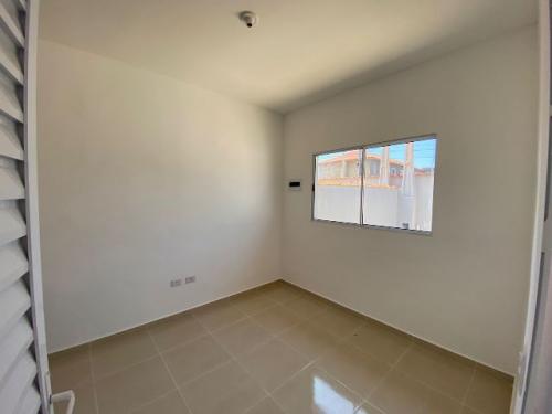 Casa à venda com 2 quartos, 58m² - Foto 14