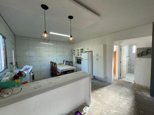 Casa à venda com 2 quartos, 50m² - Foto 5