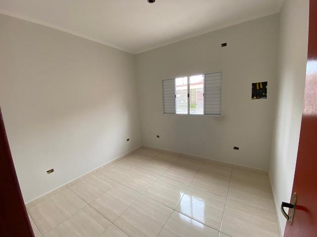 Casa à venda com 2 quartos, 59m² - Foto 11