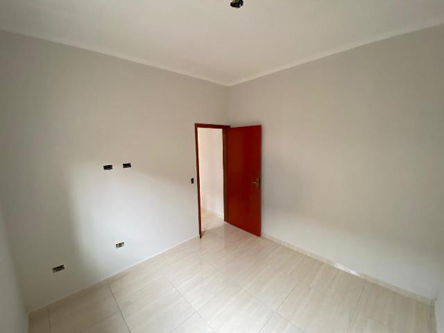 Casa à venda com 2 quartos, 59m² - Foto 5