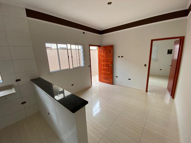 Casa à venda com 2 quartos, 59m² - Foto 3