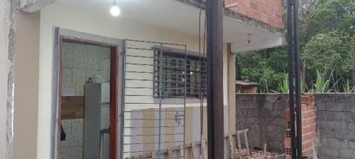 Casa à venda com 2 quartos, 100m² - Foto 9