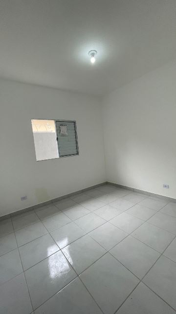 Casa à venda com 2 quartos, 80m² - Foto 12