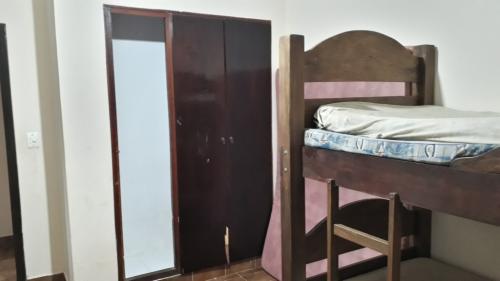 Casa, 3 quartos, 232 m² - Foto 1