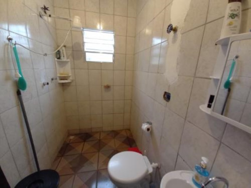 Casa à venda com 1 quarto, 70m² - Foto 5