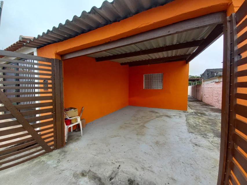 Casa à venda com 1 quarto, 70m² - Foto 4