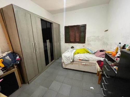 Casa à venda com 2 quartos, 180m² - Foto 13