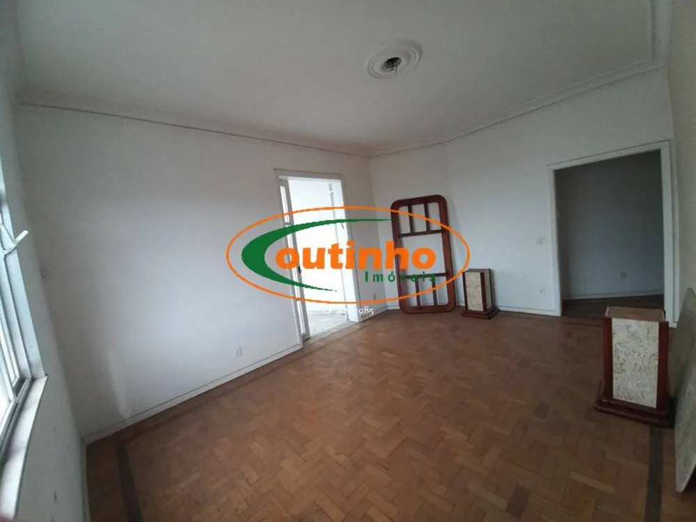 Apartamento, 3 quartos, 126 m² - Foto 2