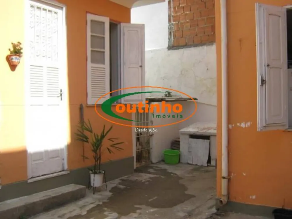 Casa, 8 quartos, 385 m² - Foto 2