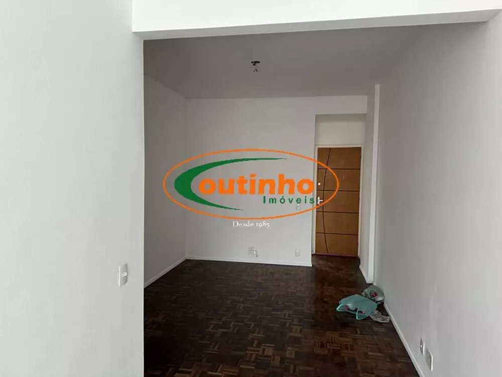 Apartamento à venda com 1 quarto, 60m² - Foto 4