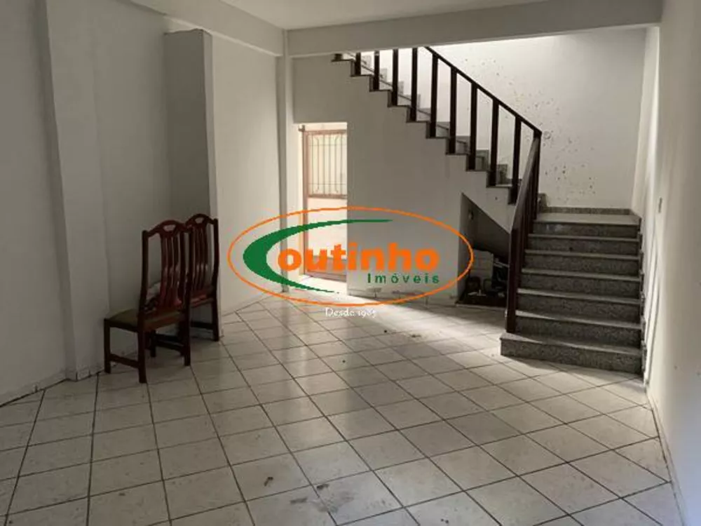Casa, 4 quartos, 300 m² - Foto 1