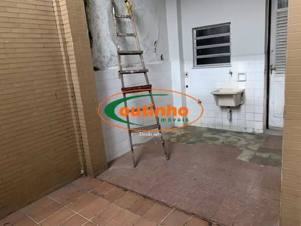 Casa, 4 quartos, 300 m² - Foto 6