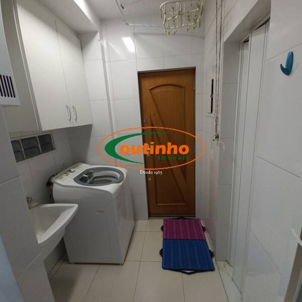 Apartamento à venda com 2 quartos, 75m² - Foto 4