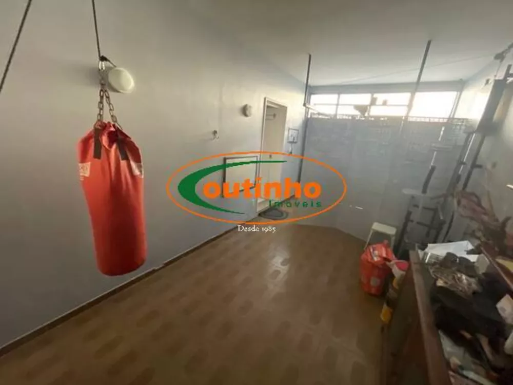 Casa, 5 quartos, 257 m² - Foto 16