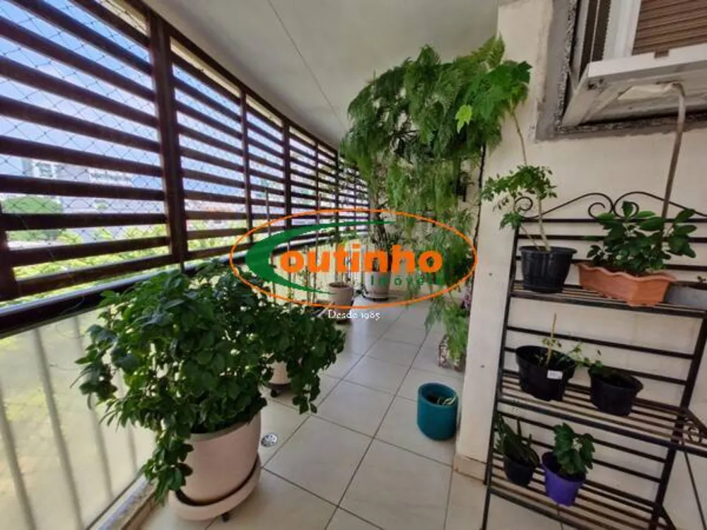 Apartamento, 3 quartos, 131 m² - Foto 1