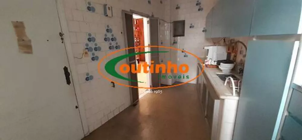 Apartamento à venda com 3 quartos, 98m² - Foto 8