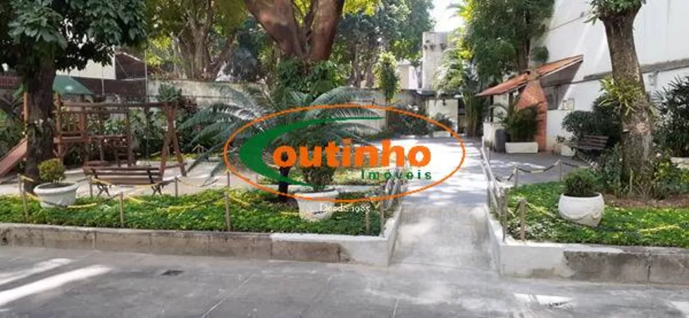 Apartamento à venda com 3 quartos, 98m² - Foto 4