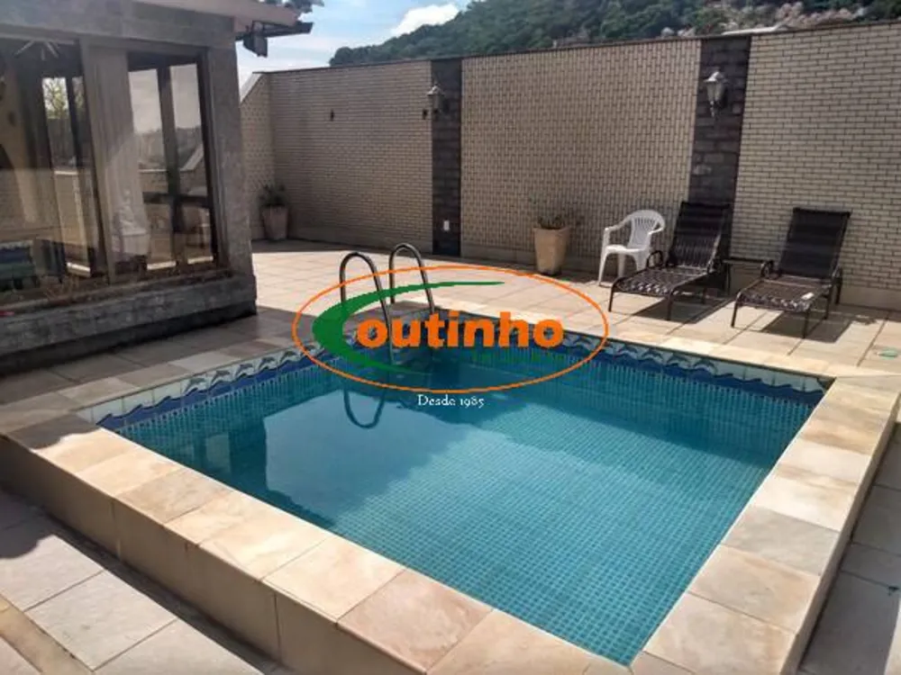 Cobertura, 3 quartos, 242 m² - Foto 3