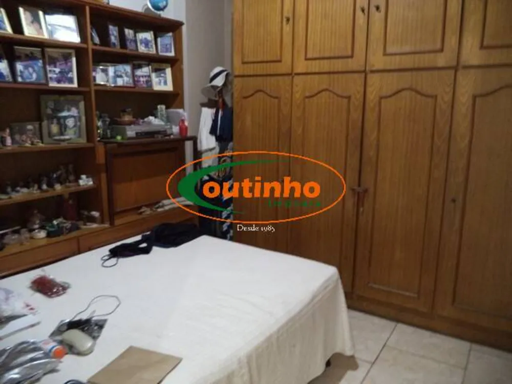 Casa, 5 quartos, 258 m² - Foto 9