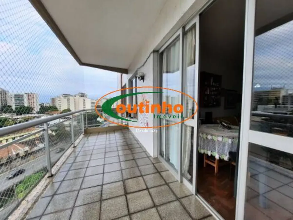Apartamento, 3 quartos, 140 m² - Foto 1