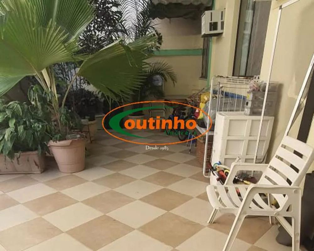 Apartamento à venda com 3 quartos, 100m² - Foto 4