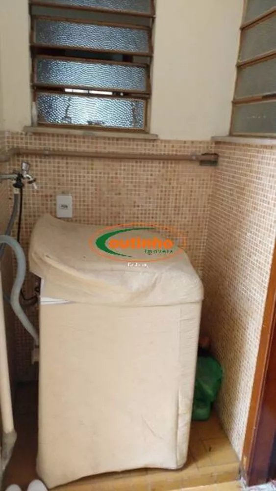 Casa, 4 quartos, 247 m² - Foto 2