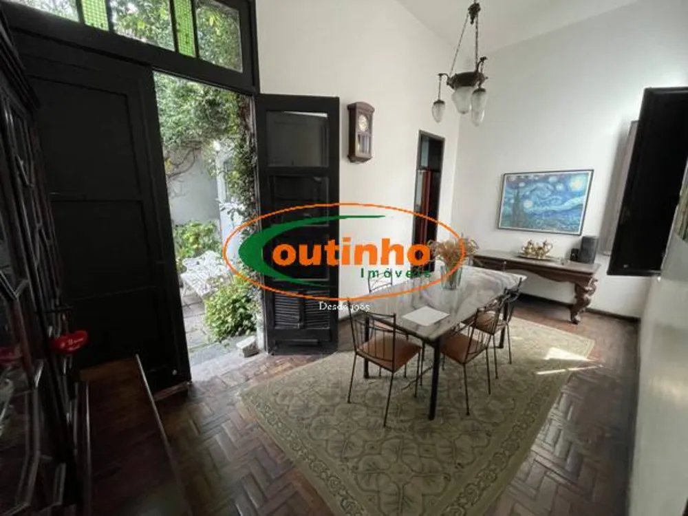 Casa, 5 quartos, 240 m² - Foto 12