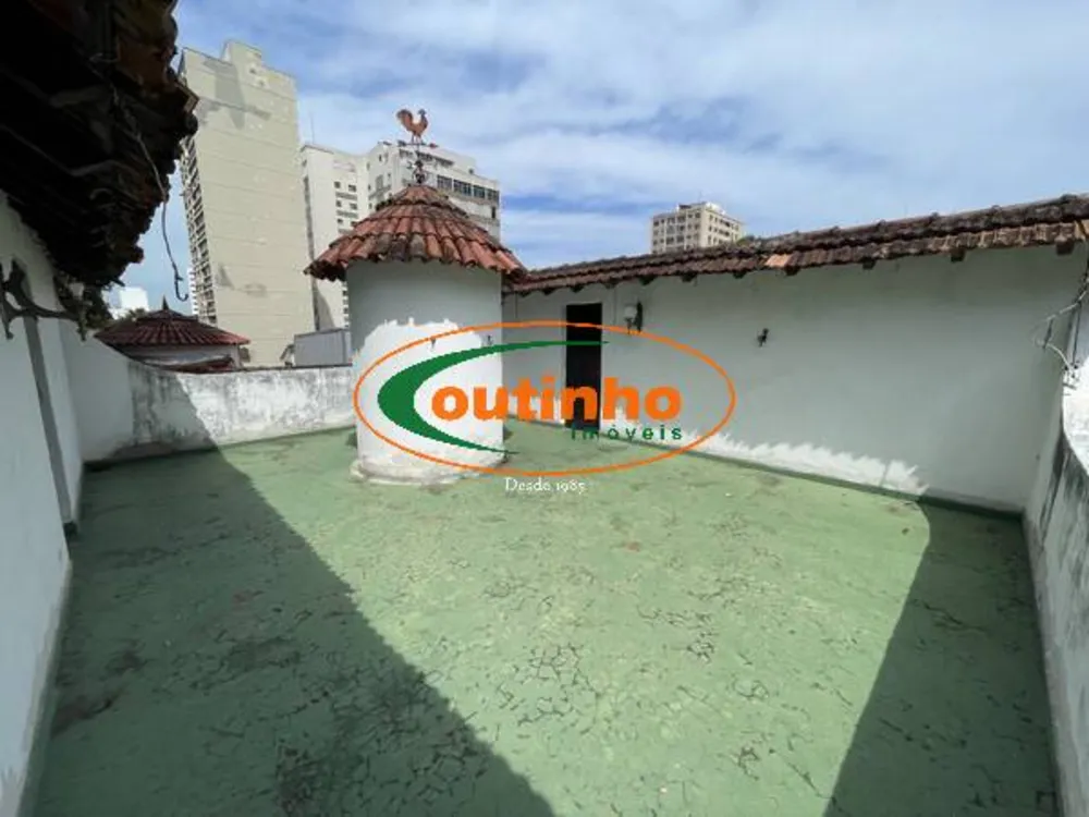 Casa, 5 quartos, 240 m² - Foto 30