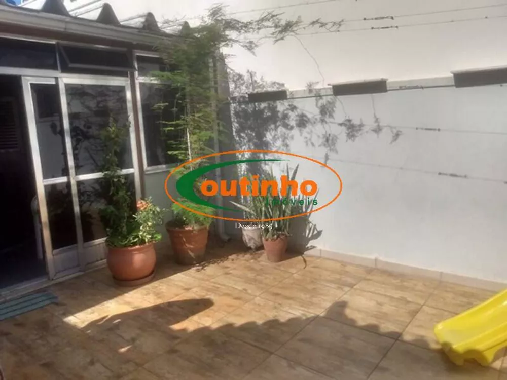 Cobertura, 2 quartos, 158 m² - Foto 1