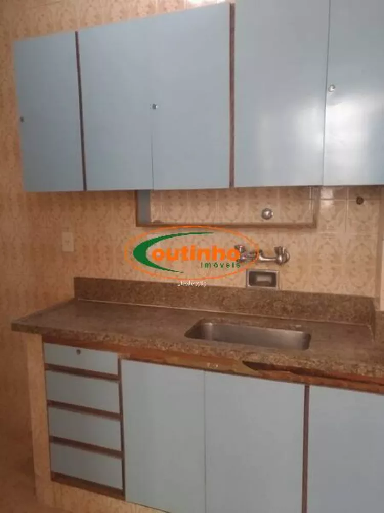 Apartamento à venda com 3 quartos, 85m² - Foto 19