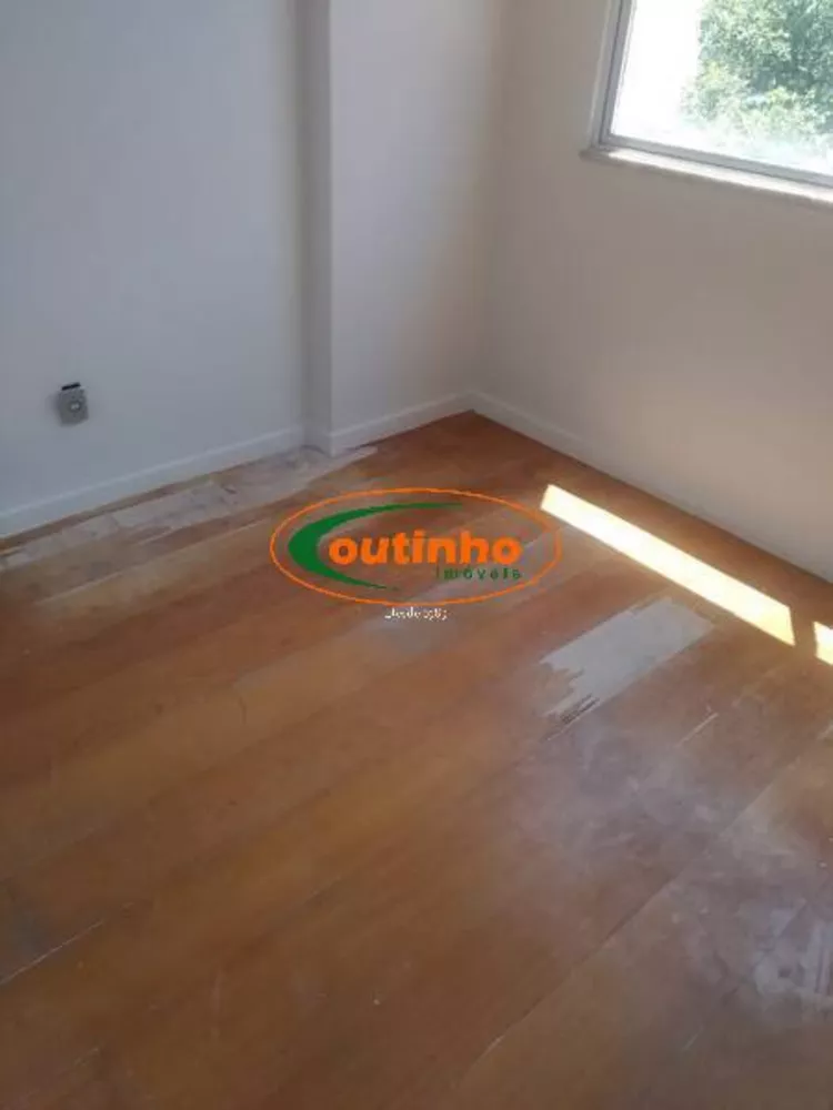 Apartamento à venda com 3 quartos, 85m² - Foto 5