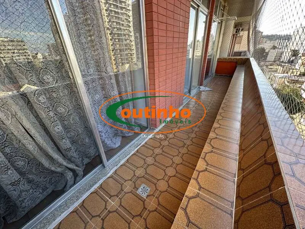 Apartamento, 3 quartos, 110 m² - Foto 2