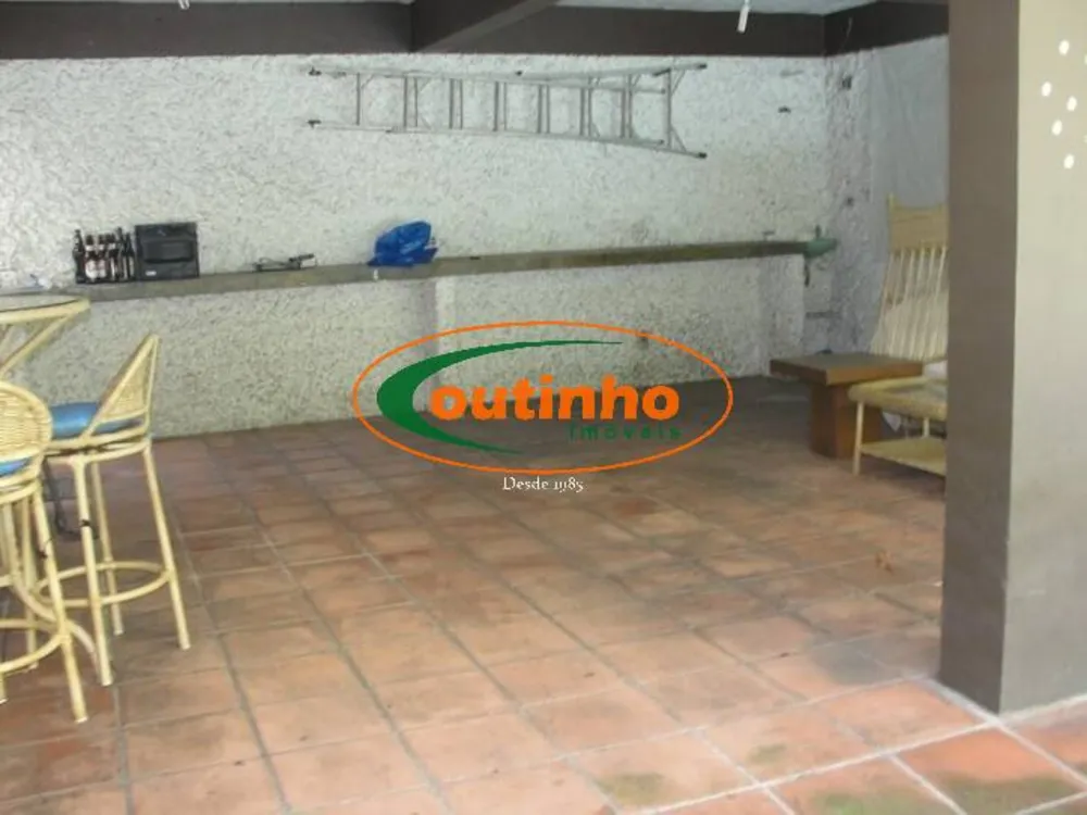 Casa, 3 quartos, 199 m² - Foto 2