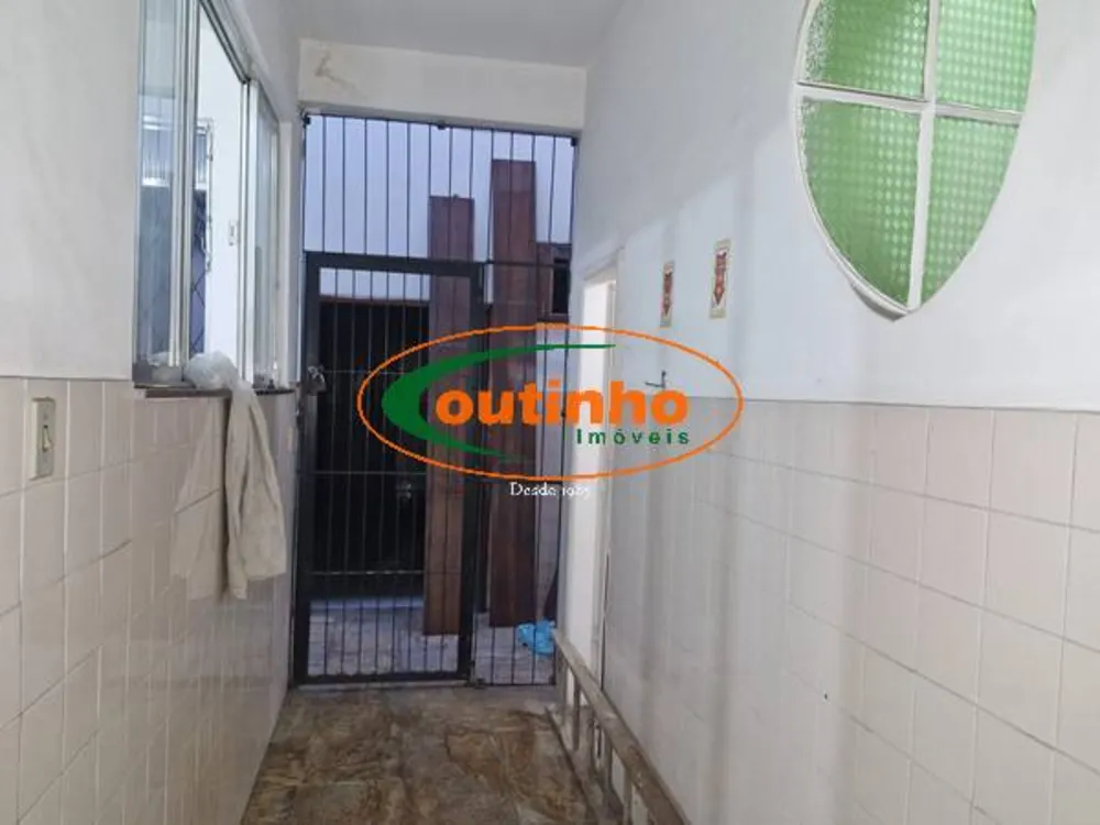 Casa, 8 quartos, 293 m² - Foto 5