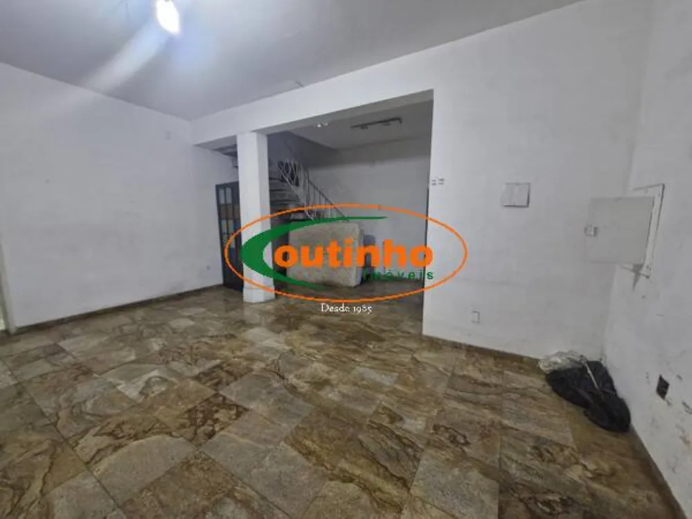 Casa, 8 quartos, 293 m² - Foto 3