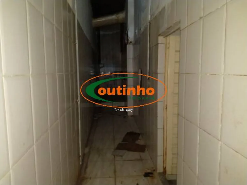Casa, 4 quartos, 278 m² - Foto 30
