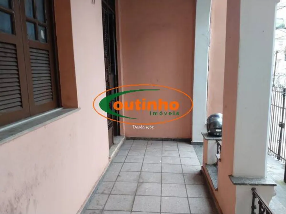 Casa, 4 quartos, 278 m² - Foto 3