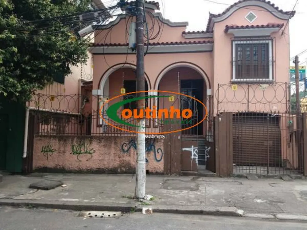 Casa, 4 quartos, 278 m² - Foto 1