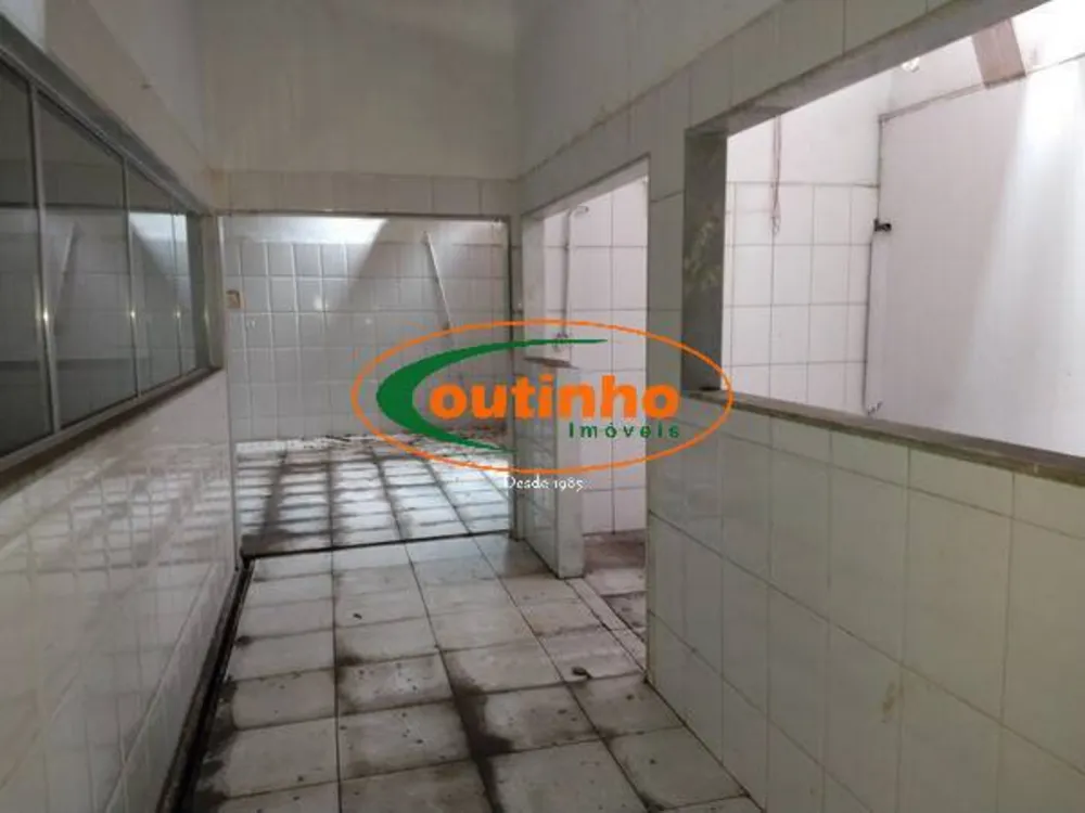 Casa, 4 quartos, 278 m² - Foto 29