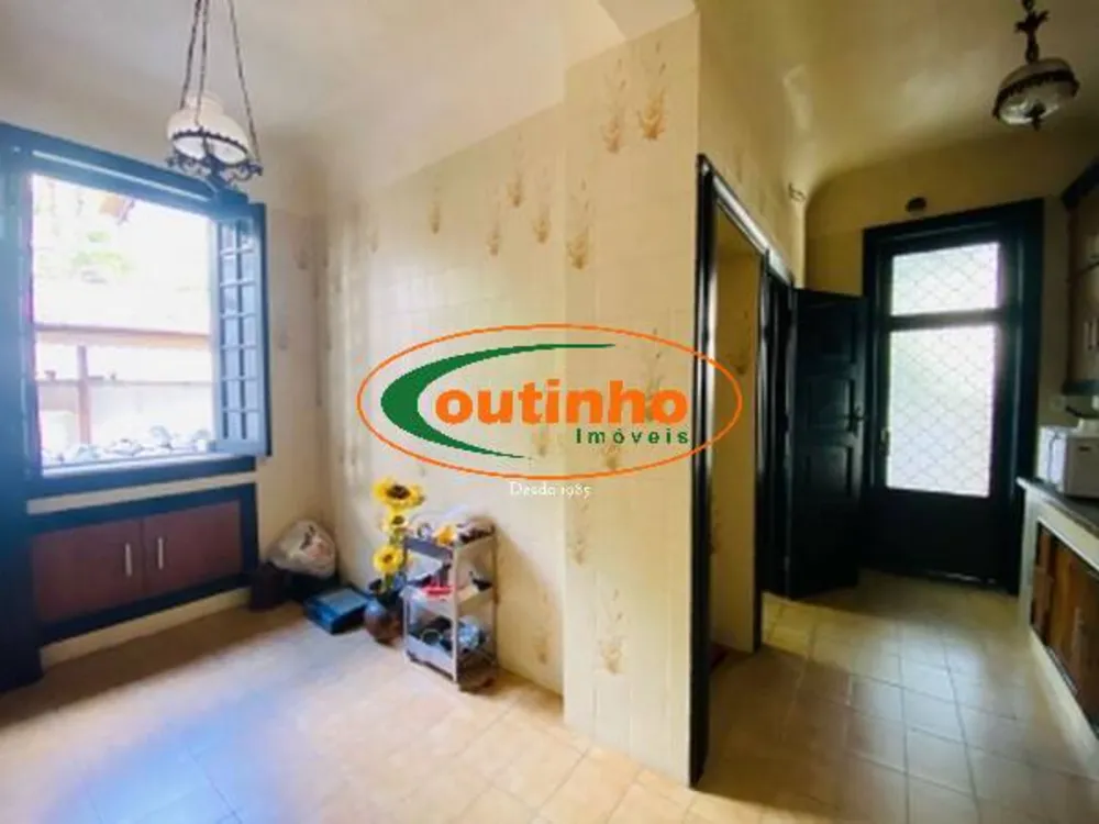 Casa, 4 quartos, 282 m² - Foto 32