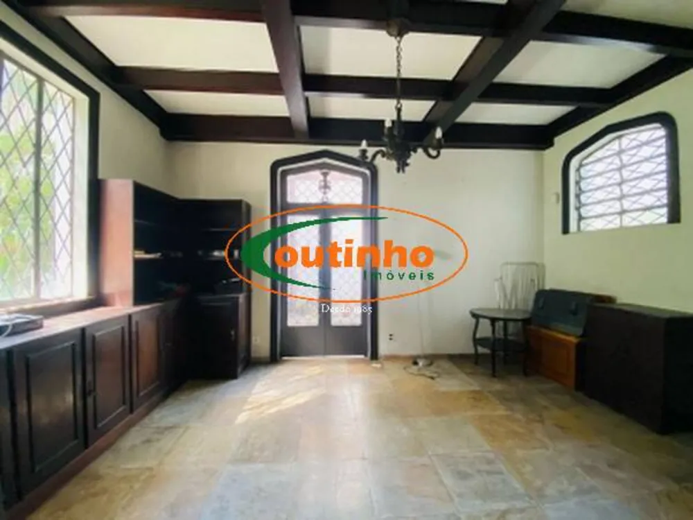 Casa, 4 quartos, 282 m² - Foto 37