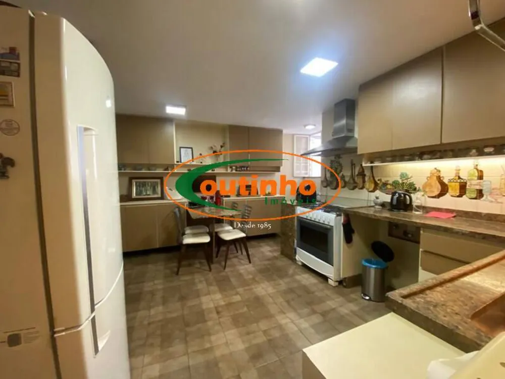 Cobertura, 3 quartos, 298 m² - Foto 41