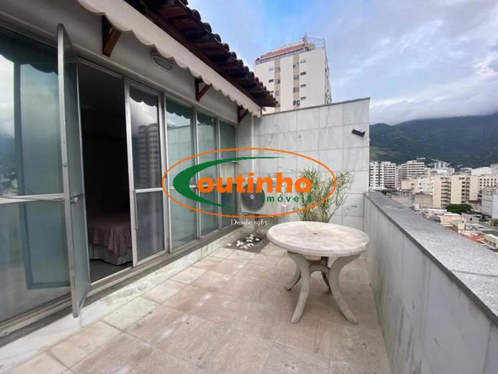Cobertura, 3 quartos, 298 m² - Foto 3