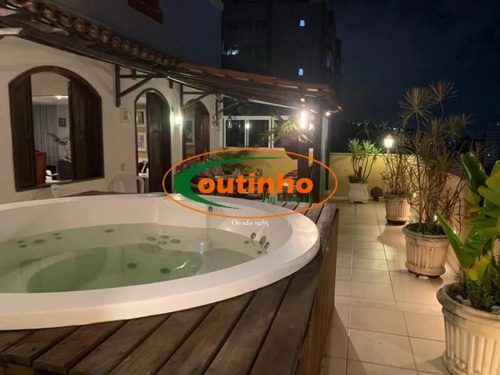 Cobertura, 3 quartos, 298 m² - Foto 11