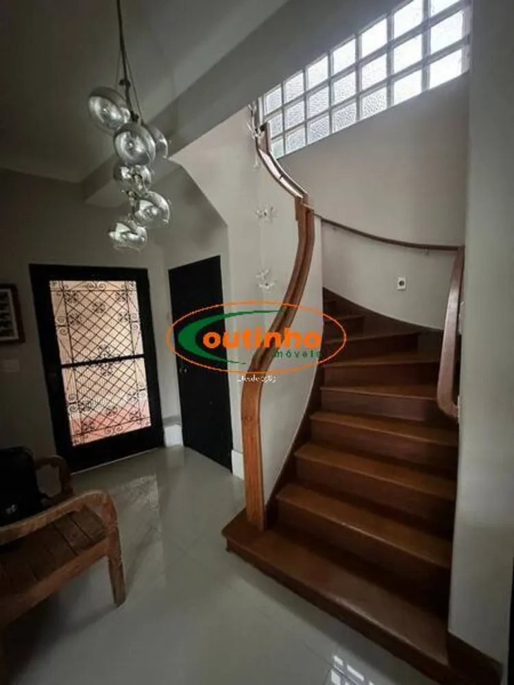 Casa, 5 quartos, 235 m² - Foto 13