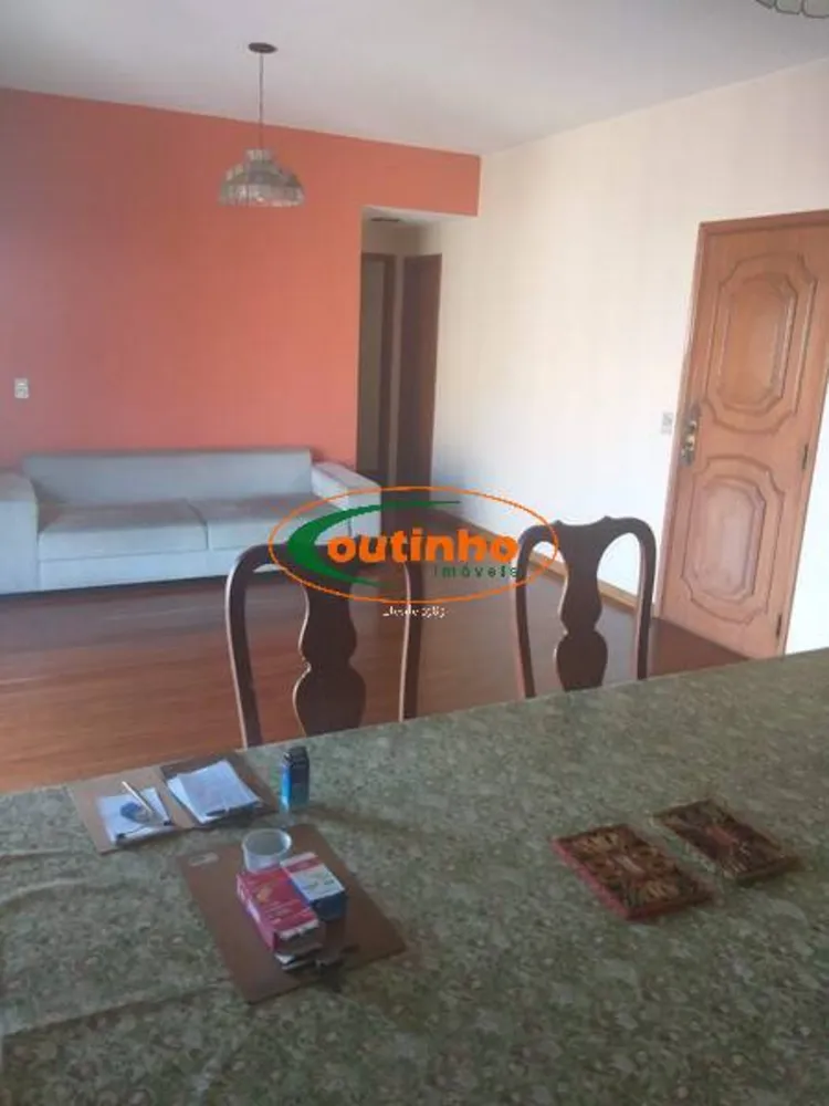 Apartamento, 3 quartos, 150 m² - Foto 2